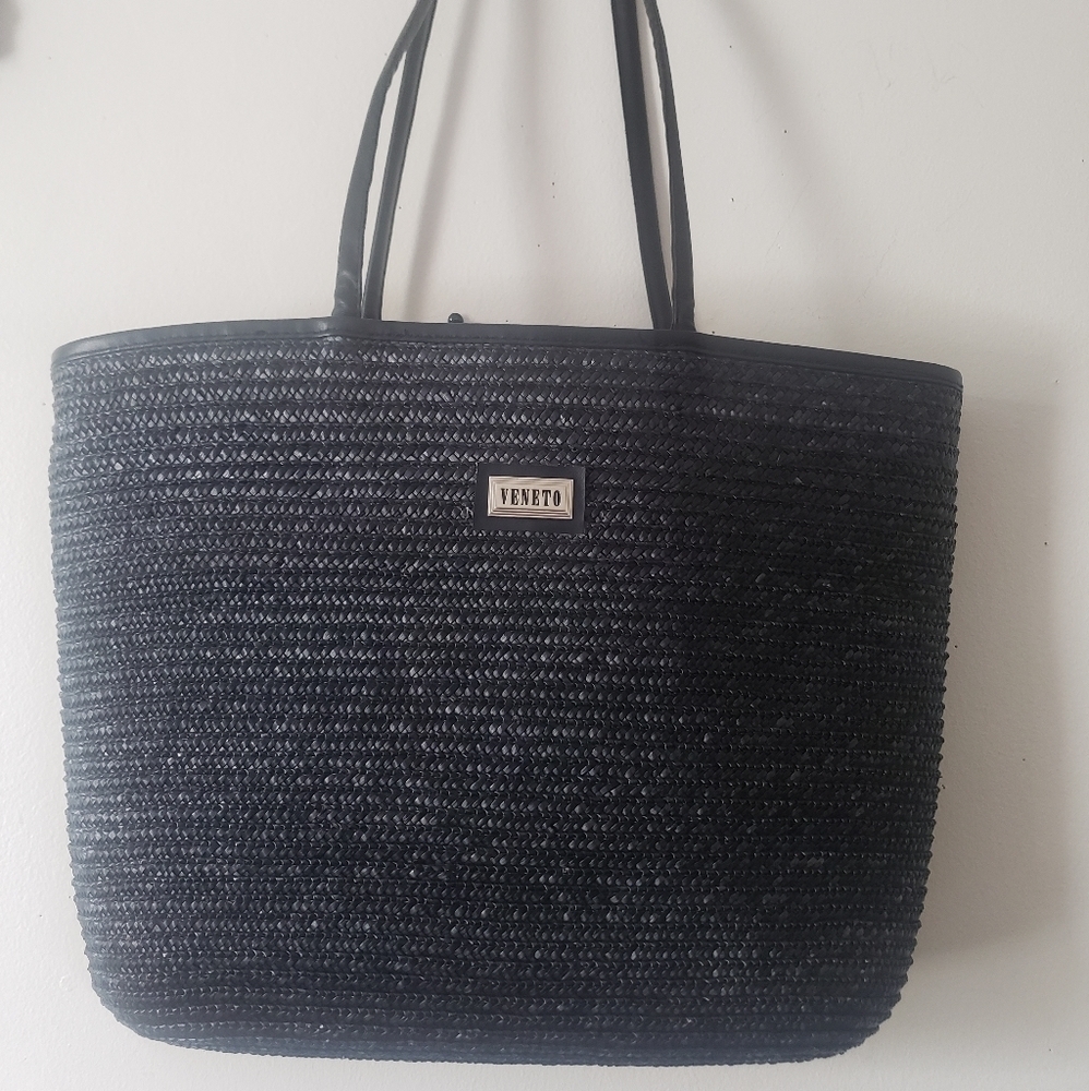 VTG. Veneto Wicker Tote Bag